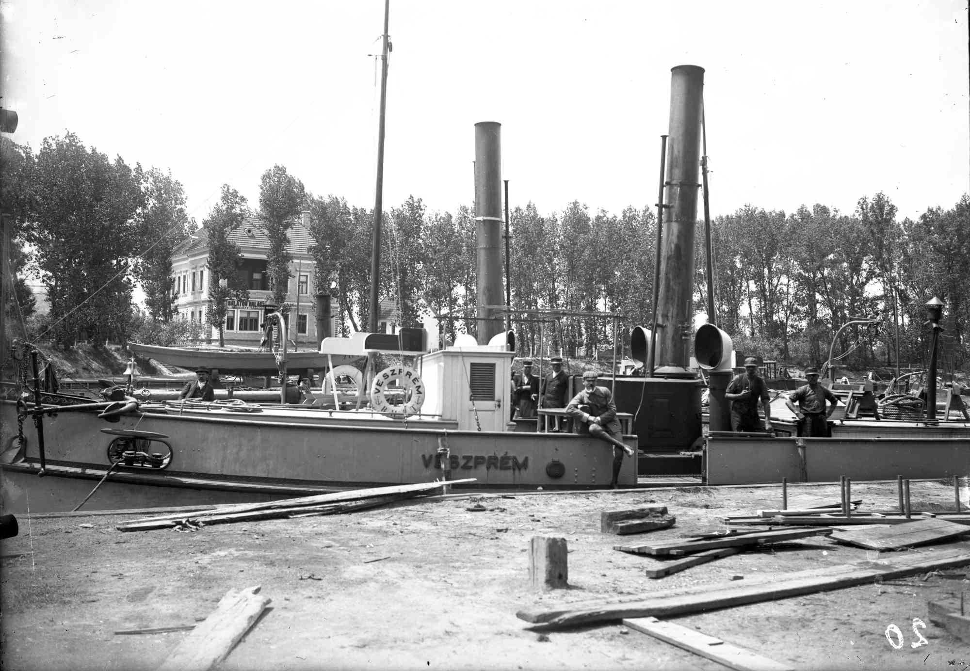 MMKM_TEMGY_2019_1_1_1_22_15 A siófoki kikötő 1912 körül
